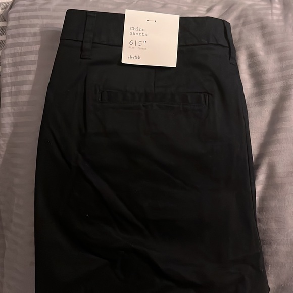 Black shorts - Picture 2 of 3